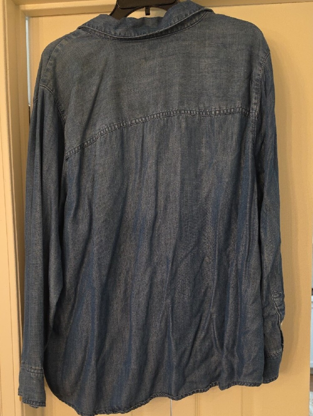 Chico's Chambray Button-Up Shirt in Medium Blue - Picture 4 of 4